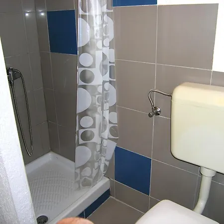 Daniel Apartment *